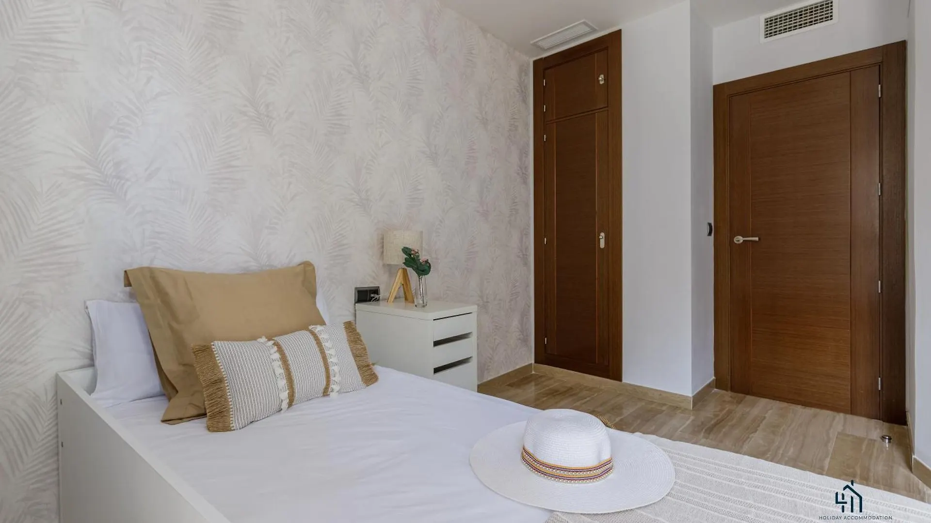 Living4Malaga Uncibay Selvatique Apartment